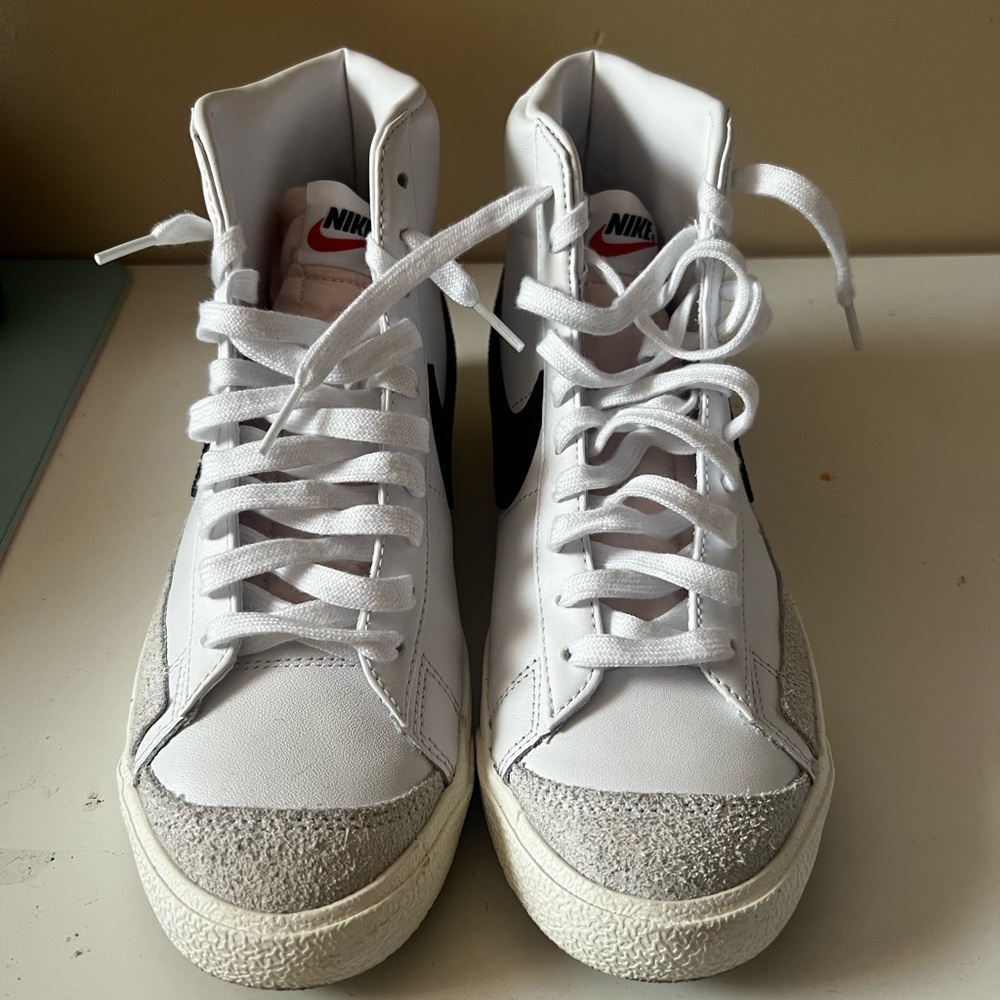 Nike White High-Top blazers